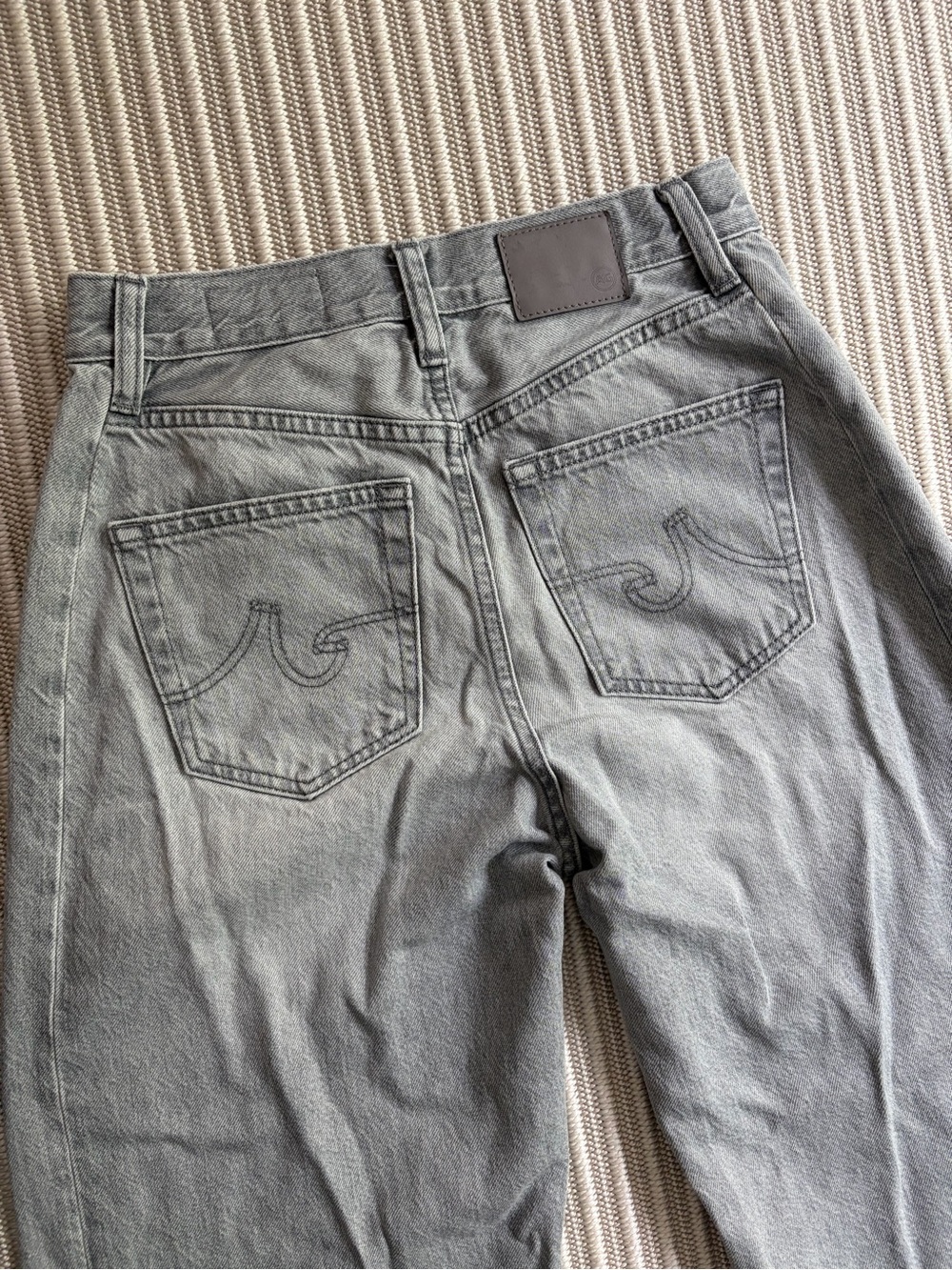 AG Jeans Hattie High Rise Barrel Jeans - Picture 10 of 12